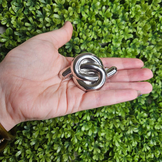 Broche De Cabello Nudo Plateado