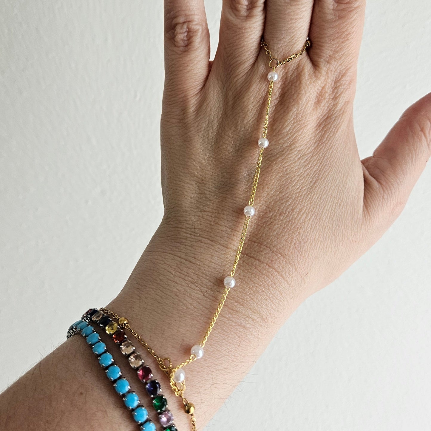 ✨ Daylin Hand Chain – Two-Tone Gold Elegance ✨