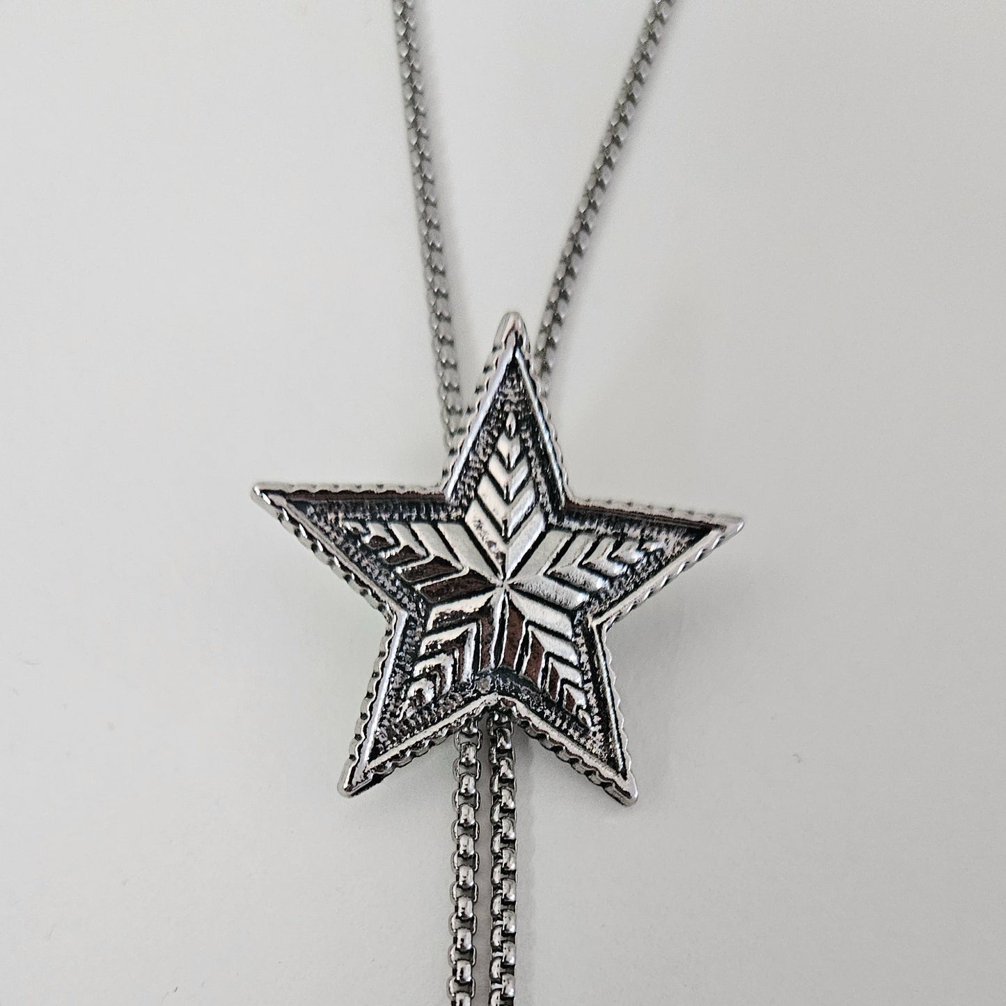 ✨ Zinai Necklace Collar