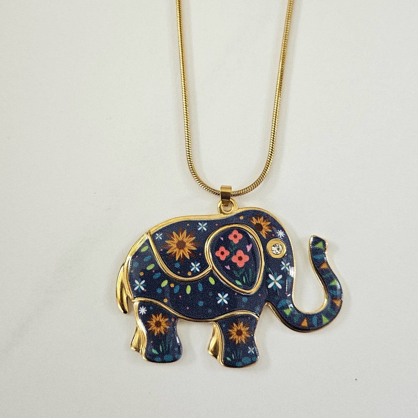 Olaya Necklace – Elephant (Collar)