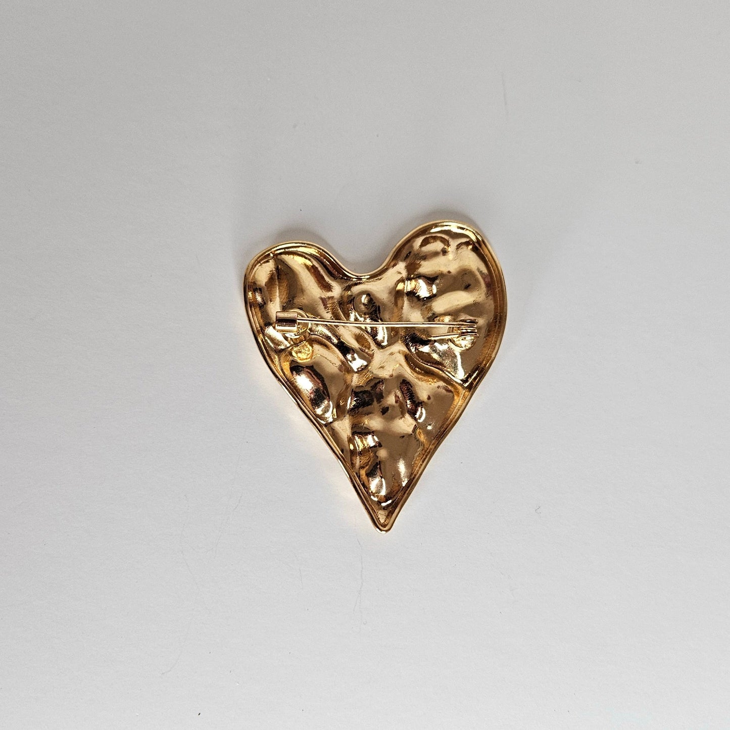 Vante Brooch (Heart Brooch)