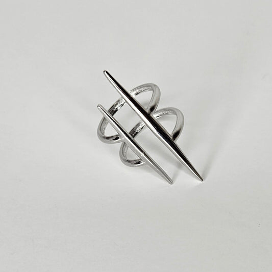 Soluna Silver Stainless Steel Adjustable Statement Ring (Anillo)