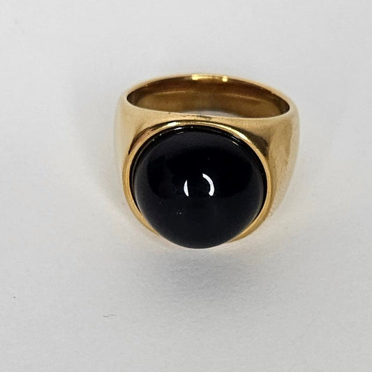 Gardenia Black Ring Stainless Steel Half Sizes (Anillo)