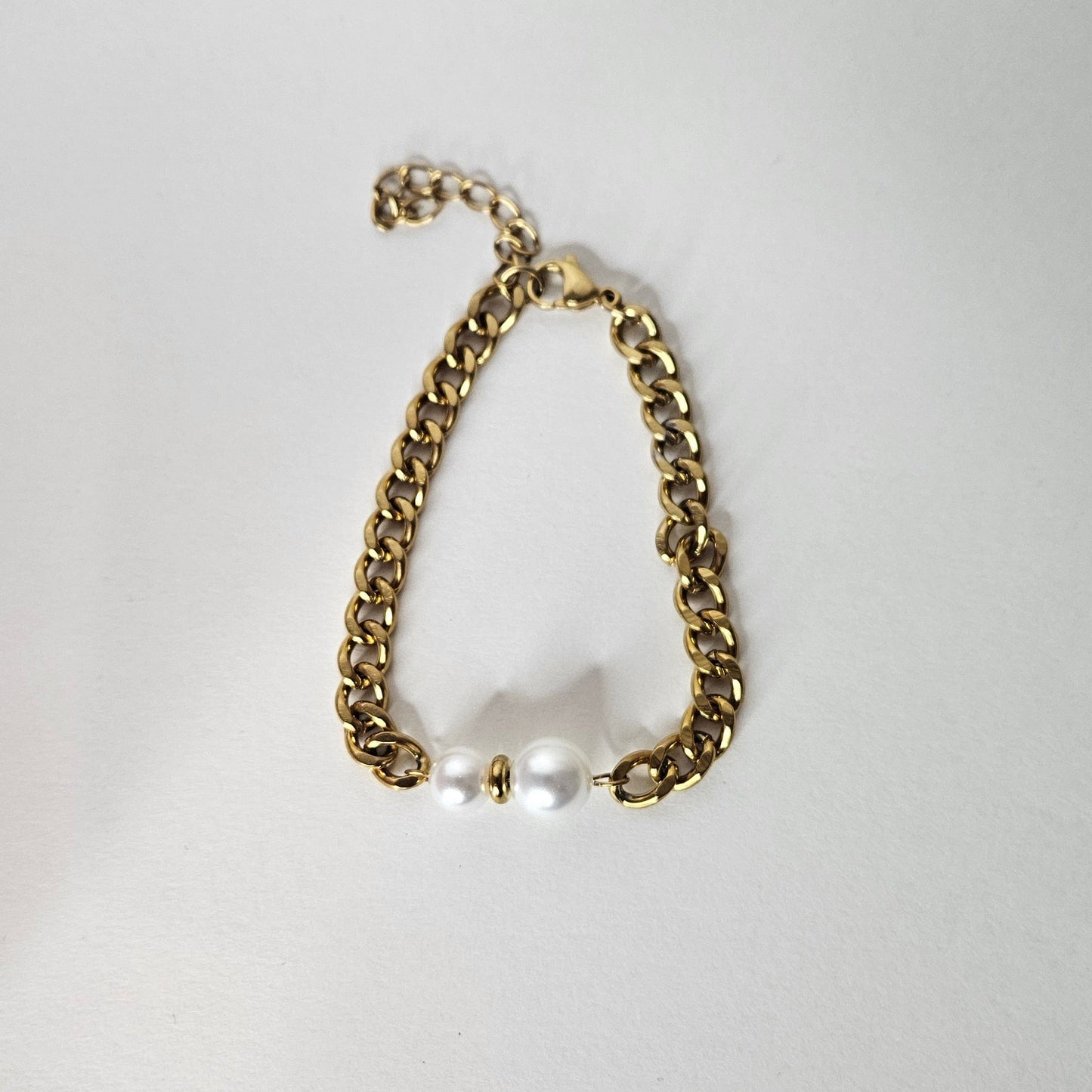 Marifer Gold Stainless Steel Pearl Bracelet (Pulsera)