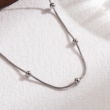 Collar VICTORIA Plateado