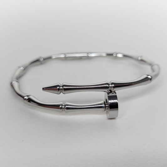 Sylvis Silver Stainless Steel Nail Bangle (Pulsera)