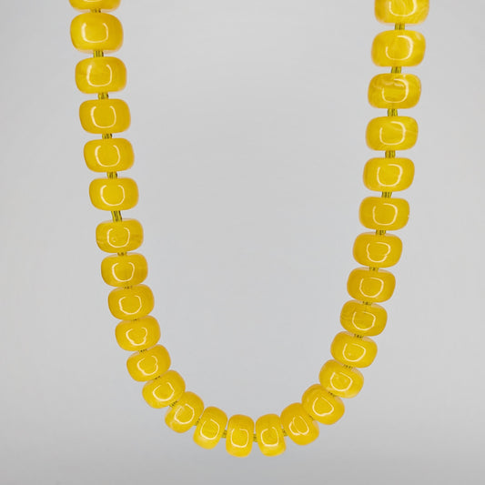 Vera Yellow Acrylic Beaded Necklace (Collar)
