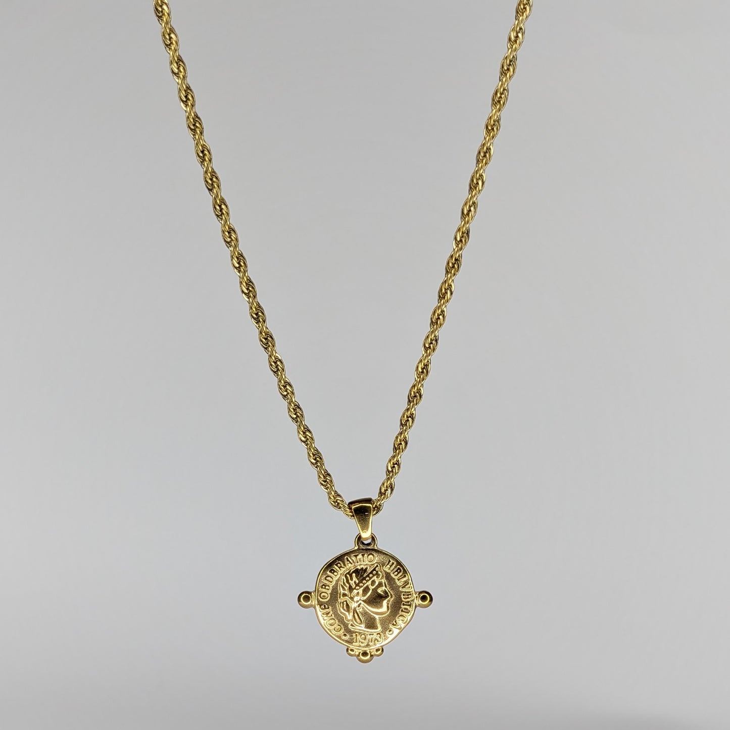 Reinis Gold Stainless Steel Coin Necklace (Collar)