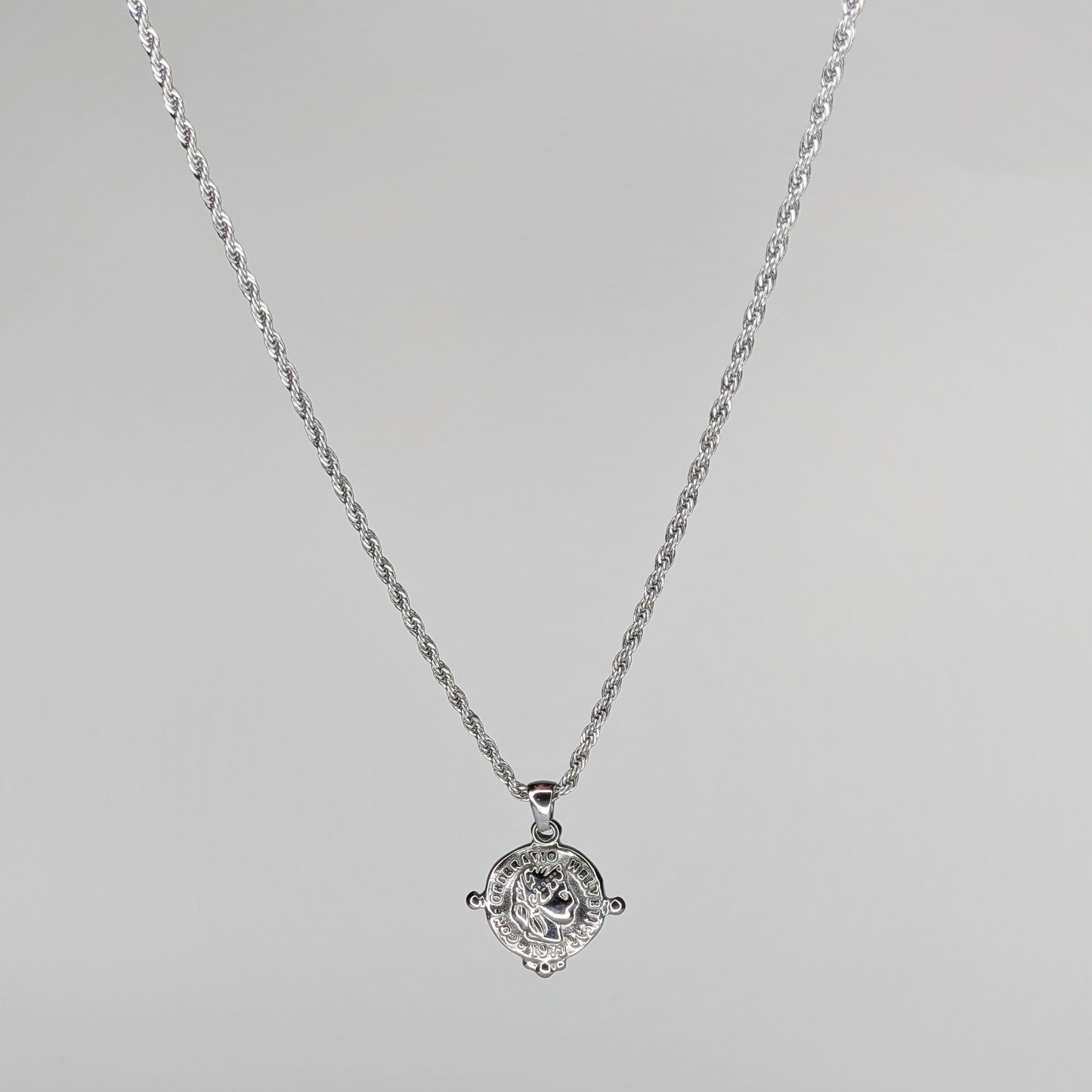 Reinis Silver Stainless Steel Coin Necklace (Collar)