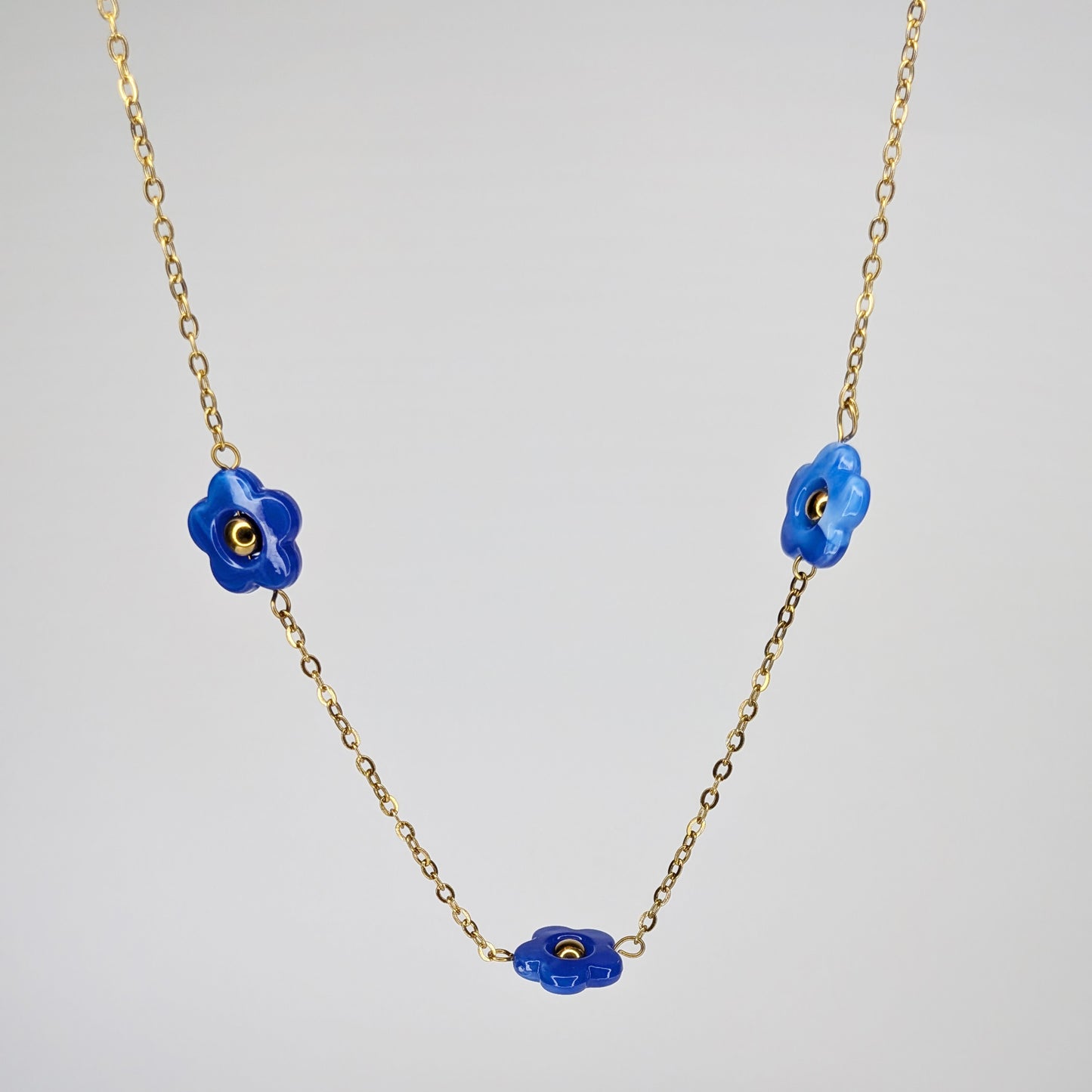 Aluna Royal Blue Gold Stainless Steel Floral Choker Necklace (Collar)