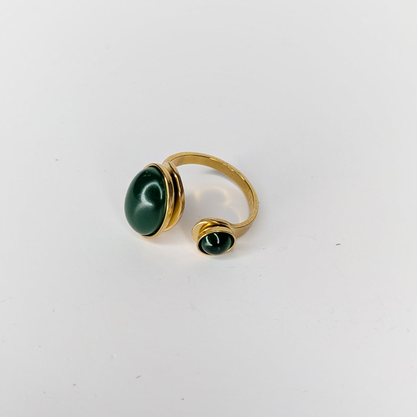 Garita Stainless Steel Green Double Stone Ring (Anillo)