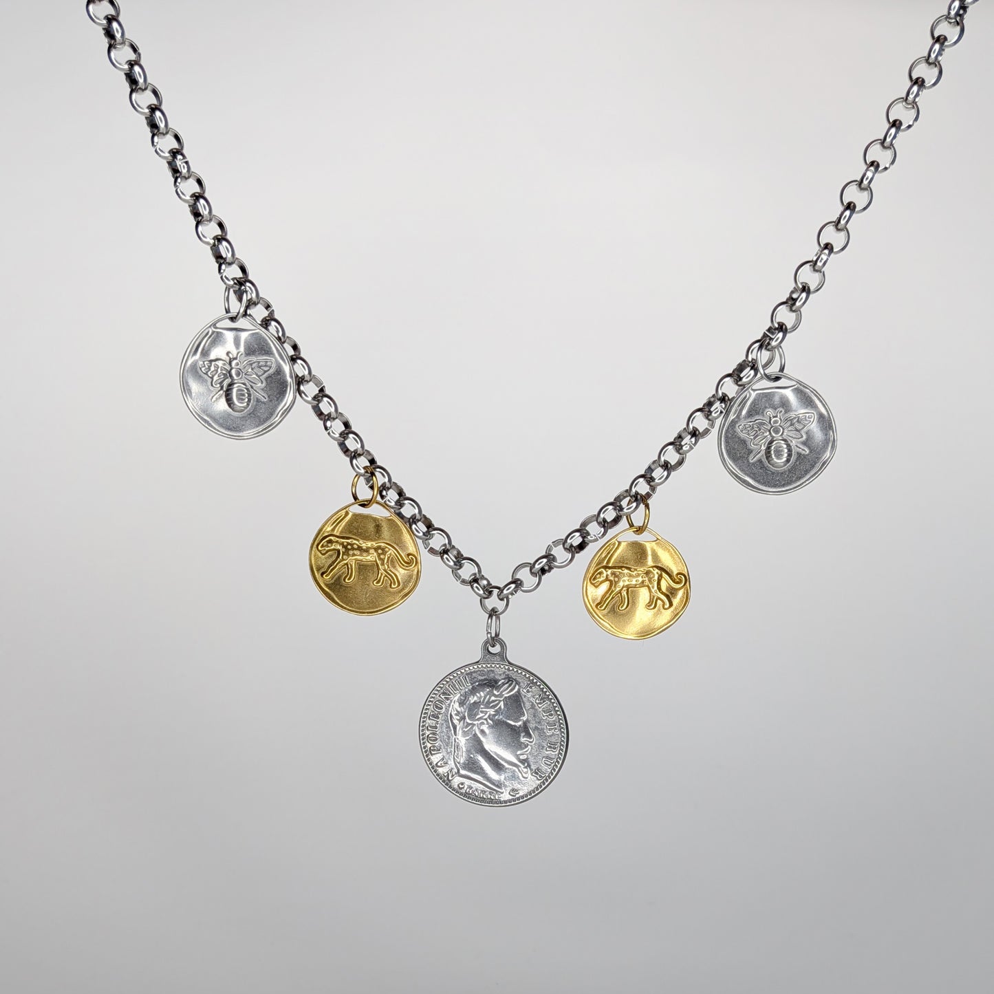 Amaliaa Silver Necklace (Collar)