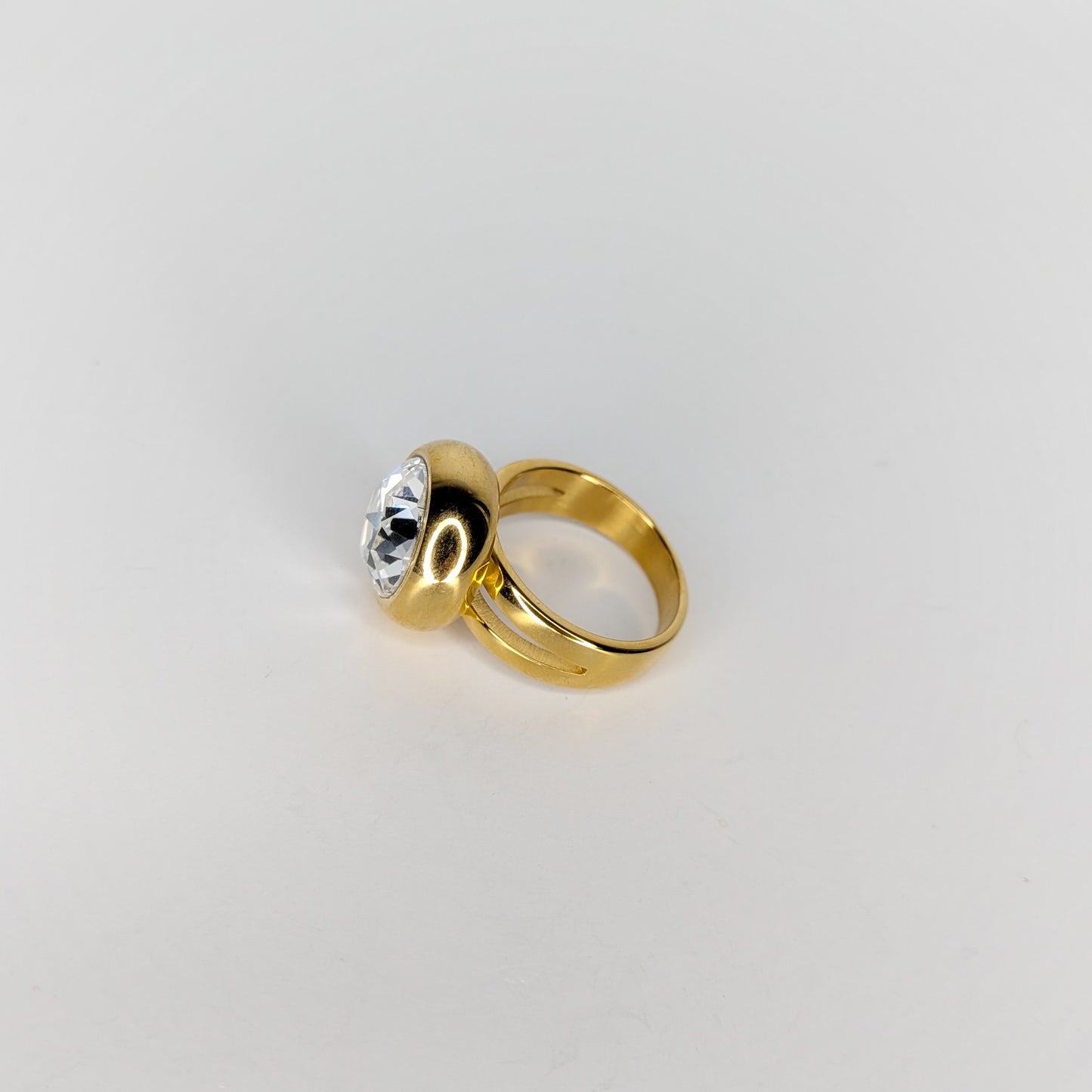 Dey Gold Stainless Steel Statement Ring (Anillo)