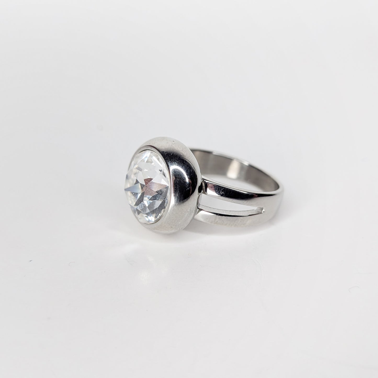 Dey Stainless Steel Crystal Statement Ring (Anillo)