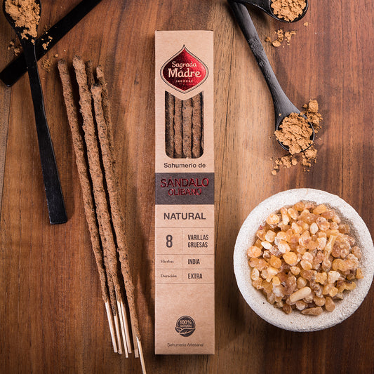 Sahumerio Sagrada Madre – Sándalo y Olíbano (8 varillas gruesas)