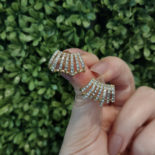 Aretes Mentirosos con Puras Piedritas