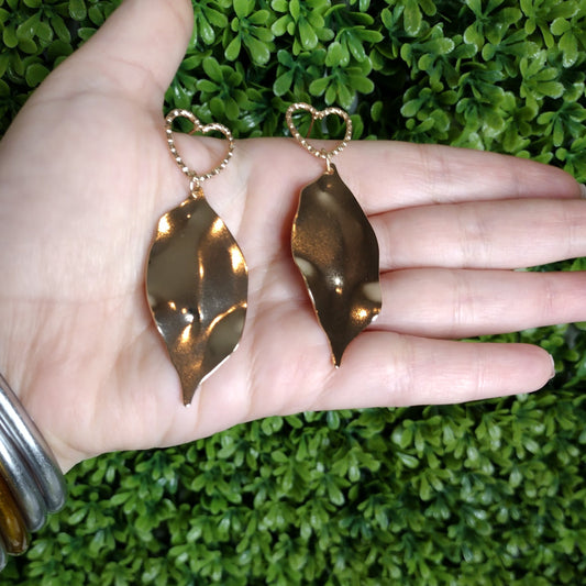 Aretes de Hoja Dorada