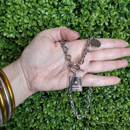Collar Grace