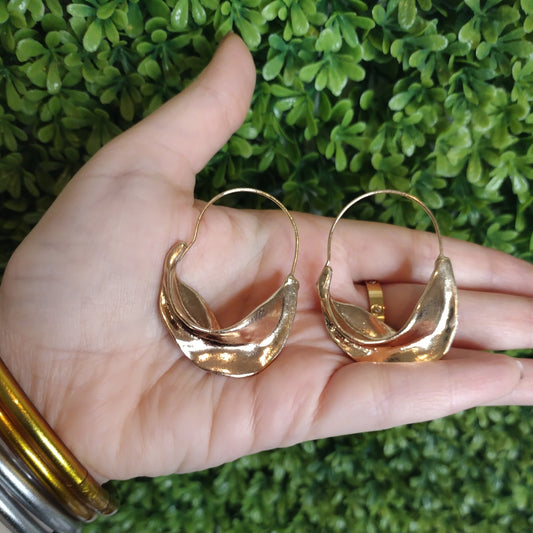 Aretes Estilo Retro Dorado