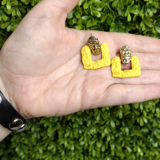 Aretes Geometricos Vintage Amarillos