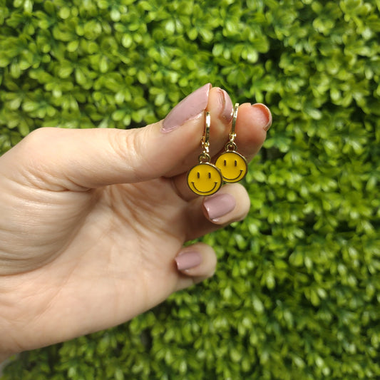 Set De 3 Pares De Aretes Happy Face