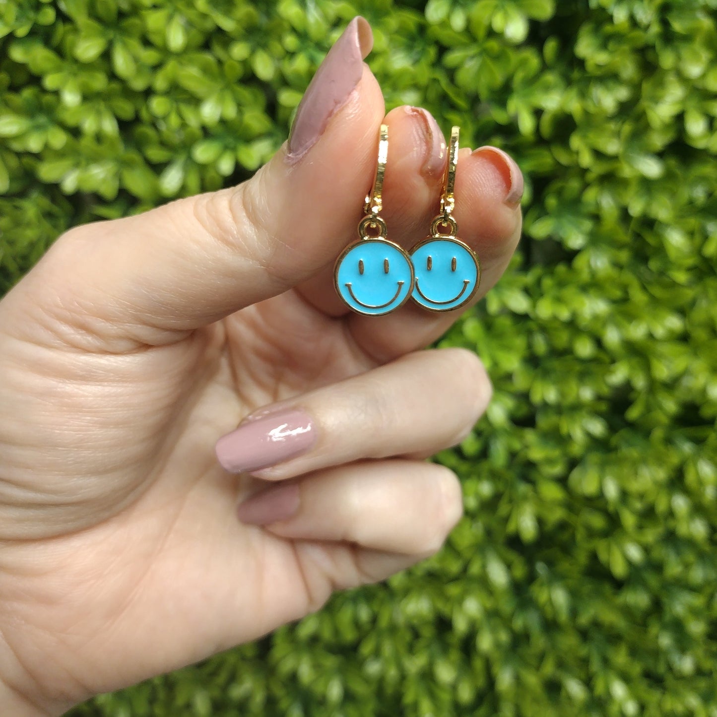 Set De 3 Pares De Aretes Happy Face