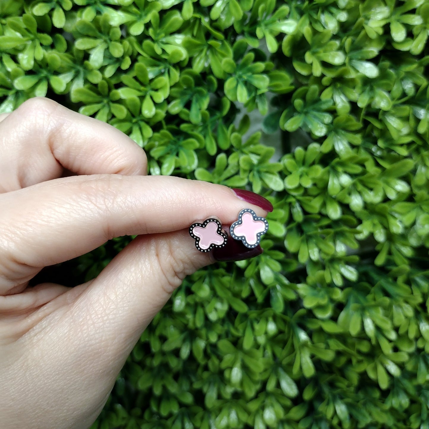 Aretes KATE Chiquitos Rosas Con Plateados