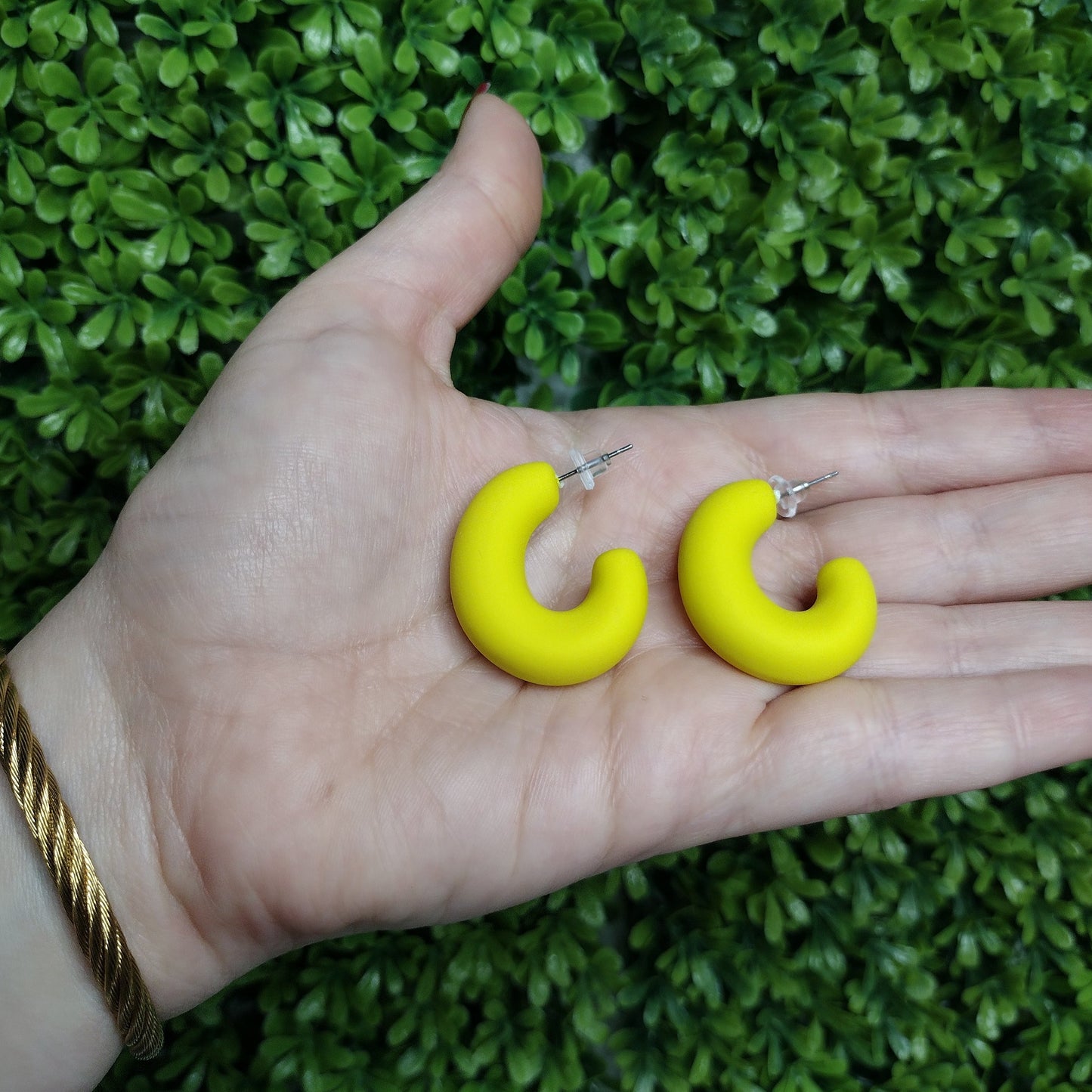 Aretes KIKA Amarillos