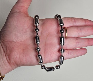 ✨ Alia Chunky Silver Necklace – Bold, Sleek & Effortless ✨