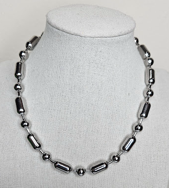 ✨ Alia Chunky Silver Necklace – Bold, Sleek & Effortless ✨