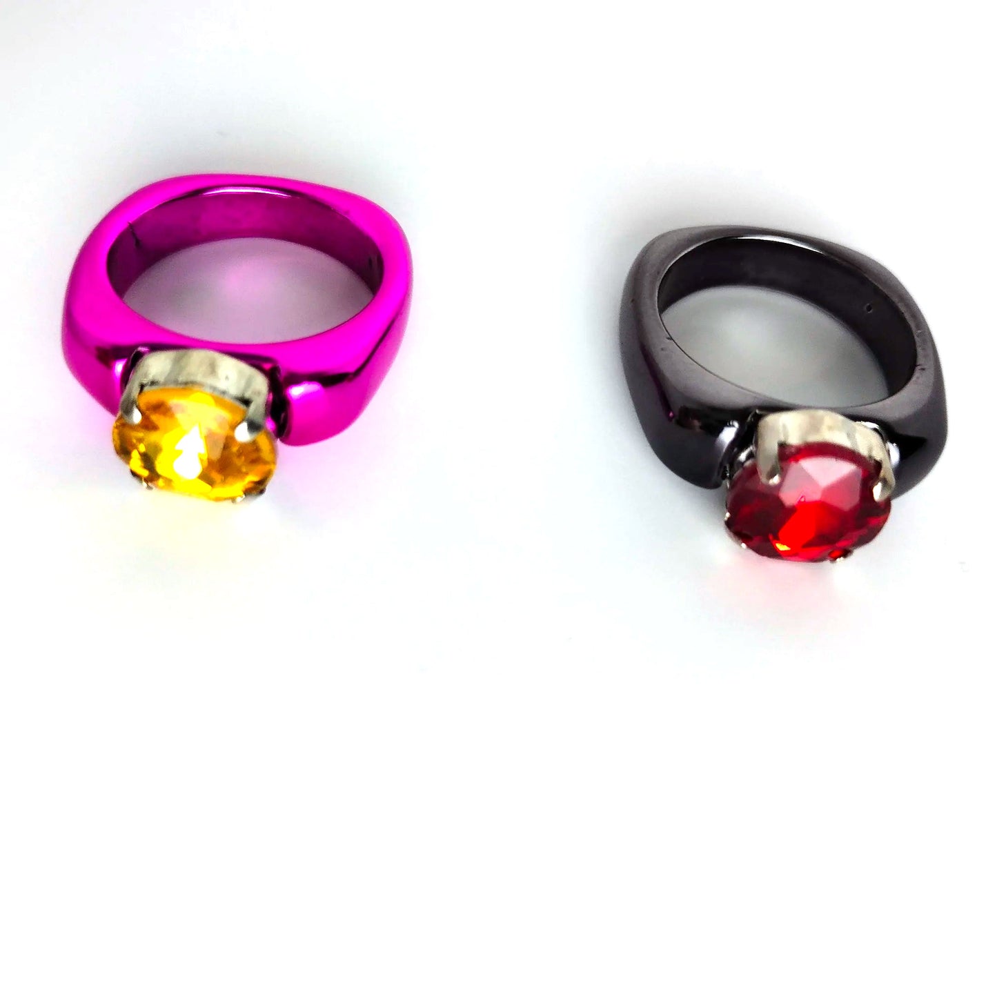 BAD BUNNY KAROL G GRUPO FIRME FRIDA KHALO