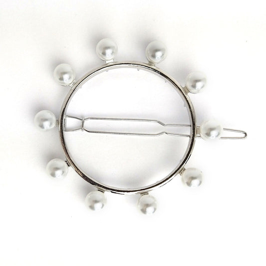 BAD BUNNY KAROL G GRUPO FIRME FRIDA KHALO