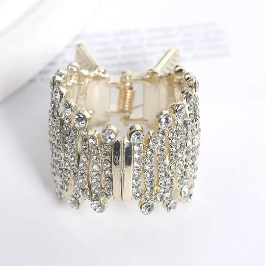 Broche Tipo Pinza Dorada