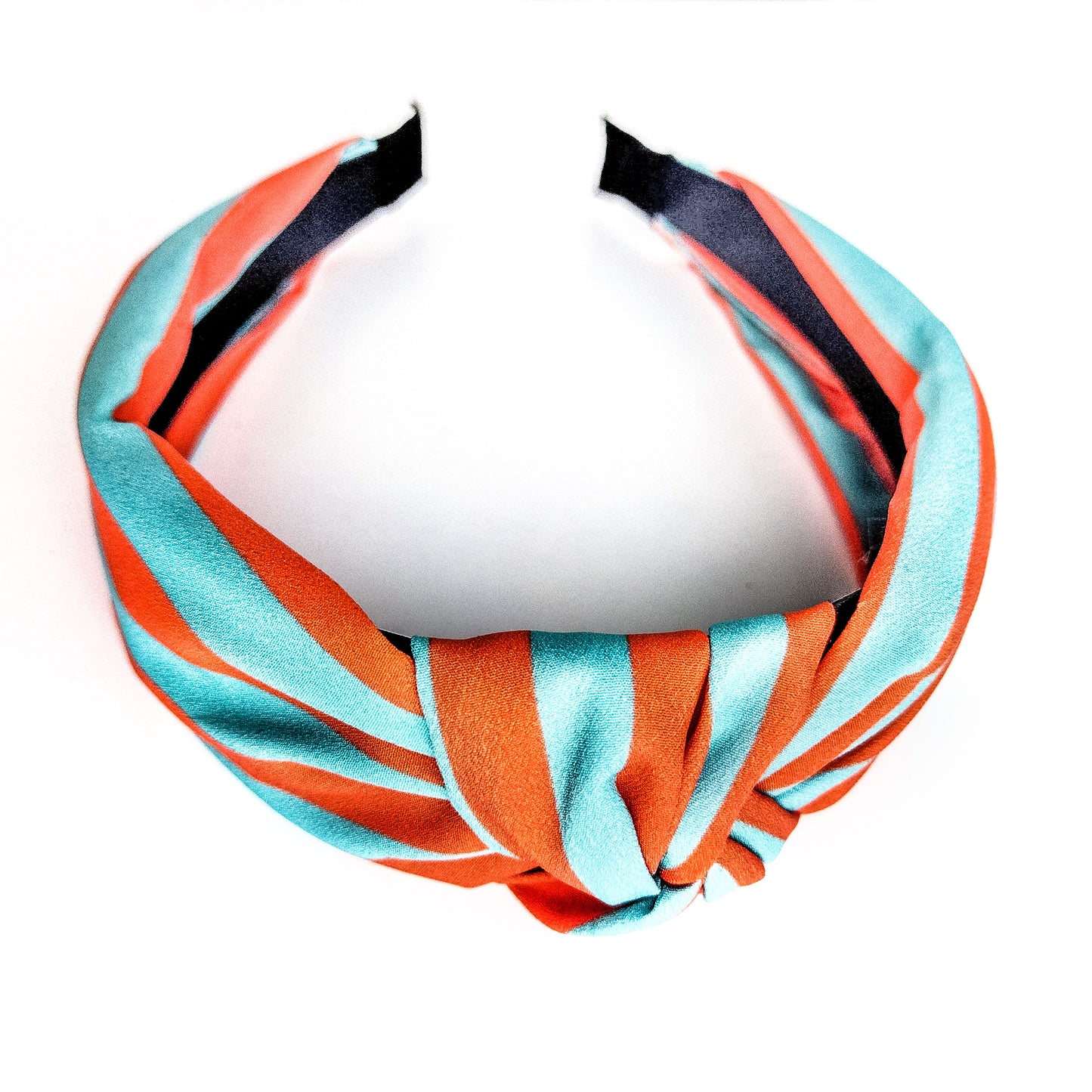 BAD BUNNY KAROL G GRUPO FIRME FRIDA KHALO