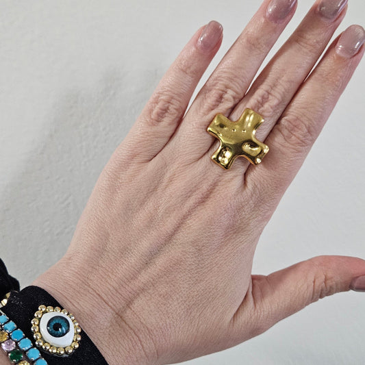 Salomé  Adjustable Stainless Steel Cross Ring (anillo)