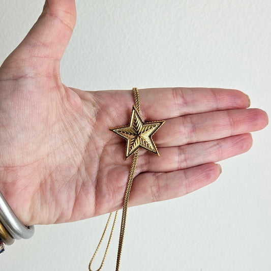 NOELYS Gold Star Necklace (Collar)