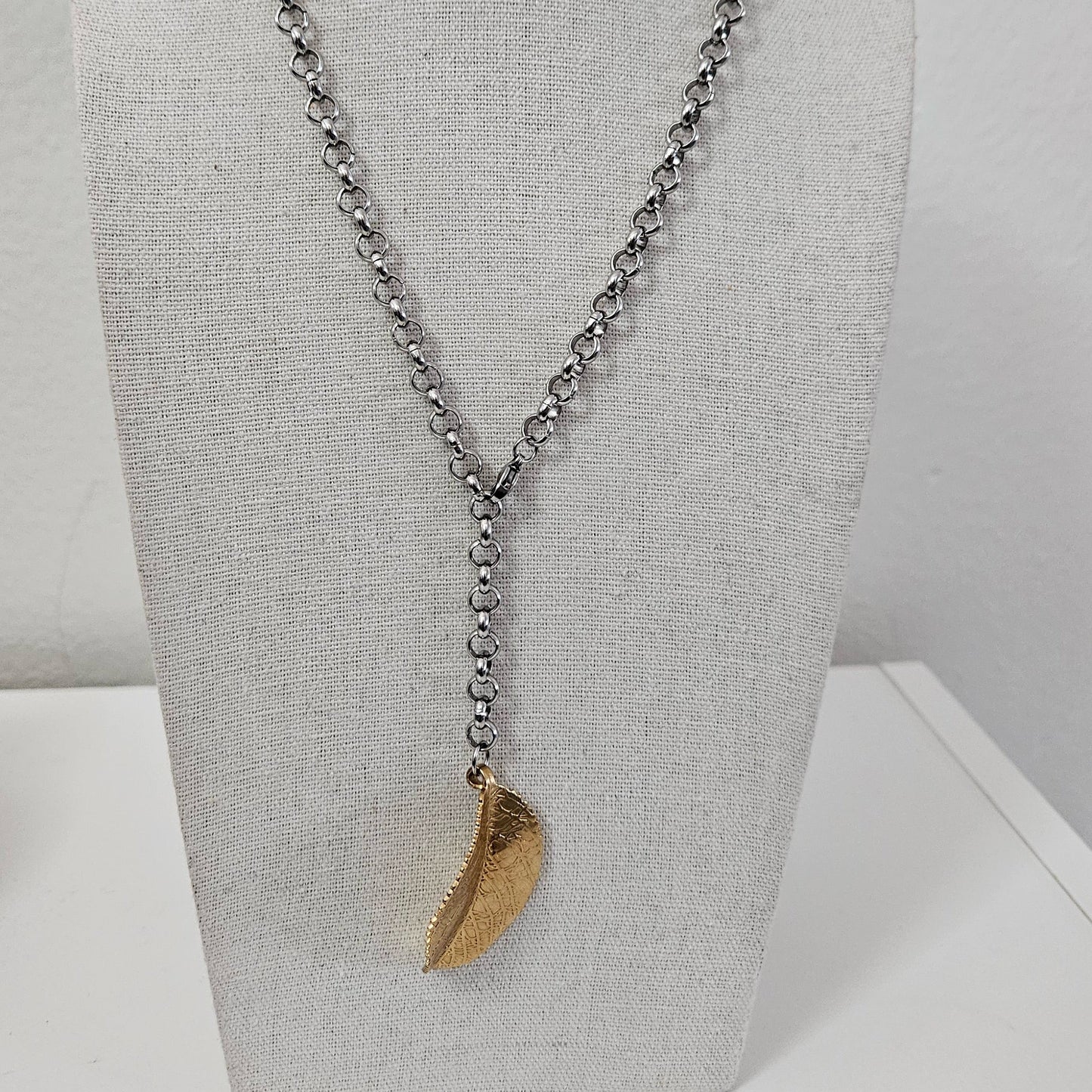 Elia Necklace (Collar) Corbatín