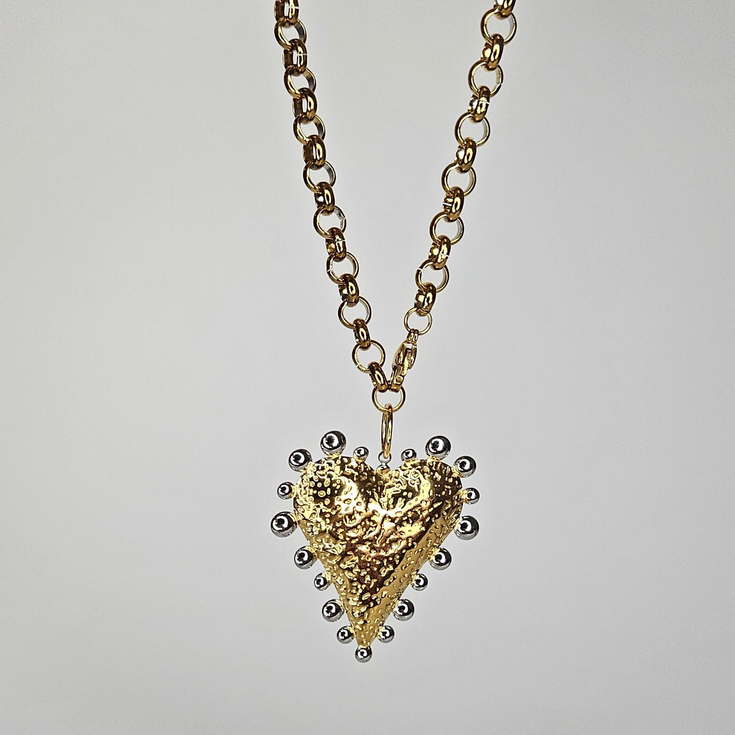 Mirsa Gold Heart with Silver Touch (Collar)