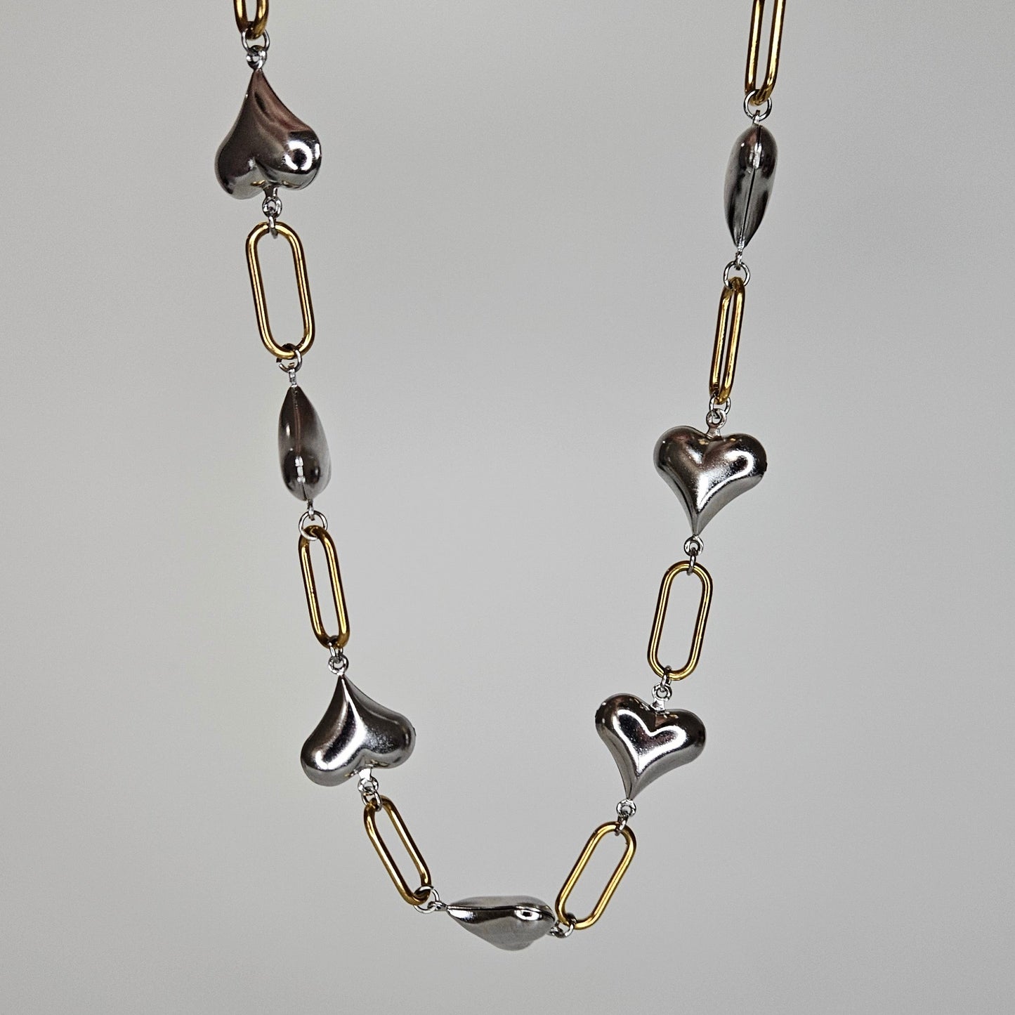 ANALIA Hearts Necklace (Collar)