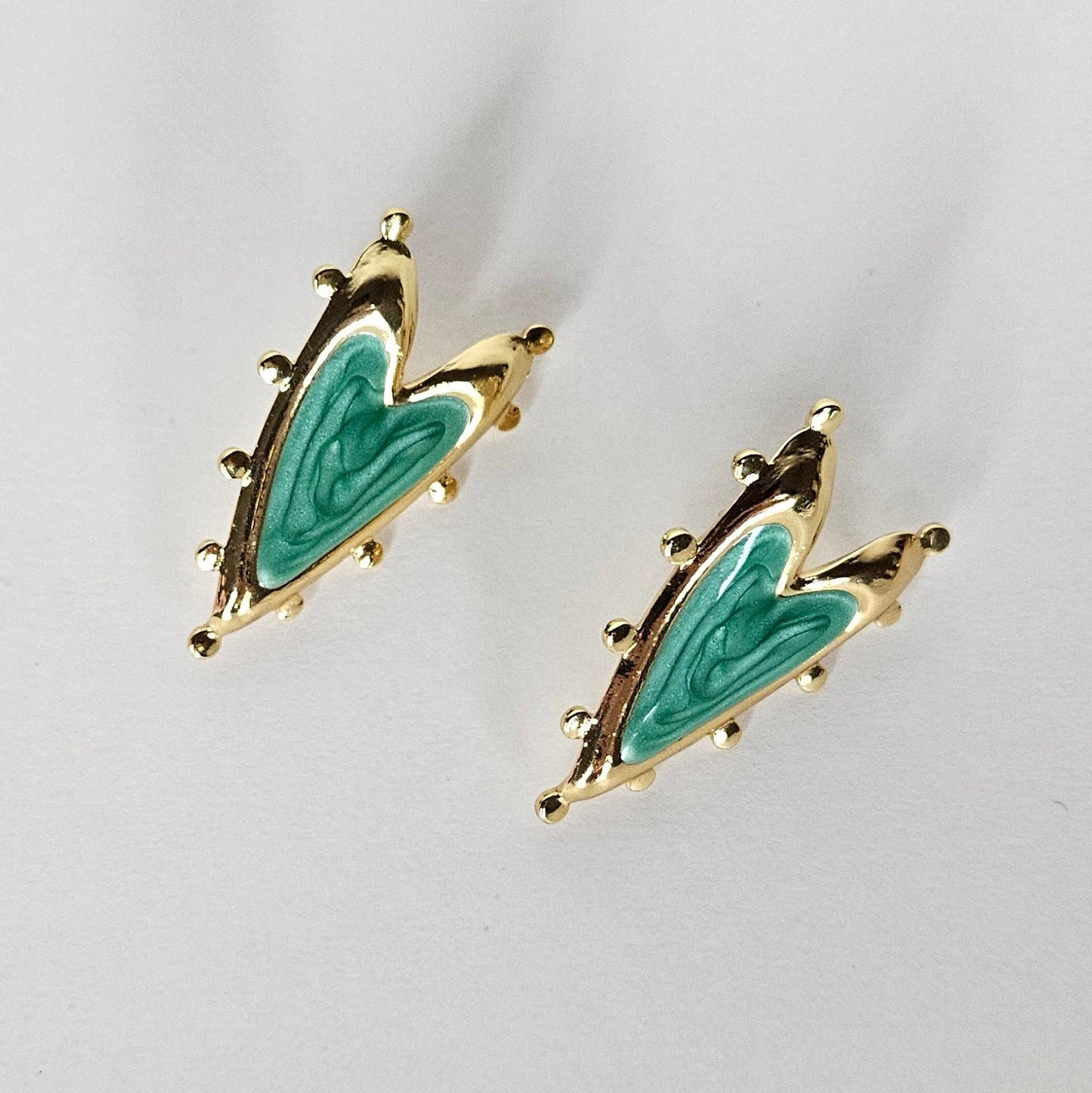 Shivis Green Stainless Steel Heart Earrings (Aretes)