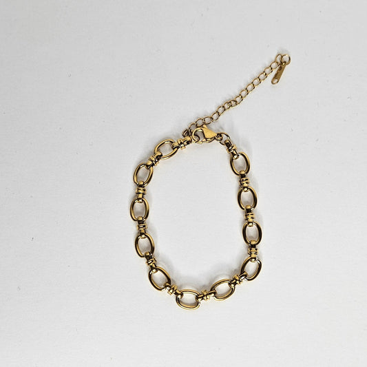 Guadalupe Gold Stainless Steel Bracelet (Pulsera)