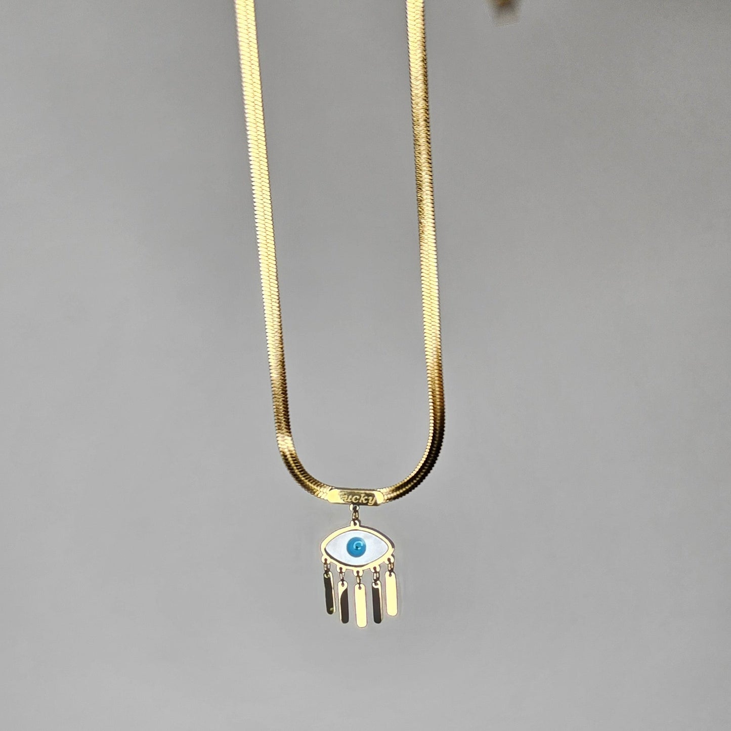 Collar de Cadena Planchada Con Dije de Ojito