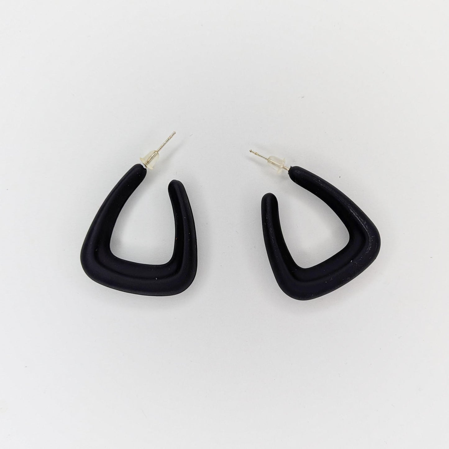 Aretes MELI Negros