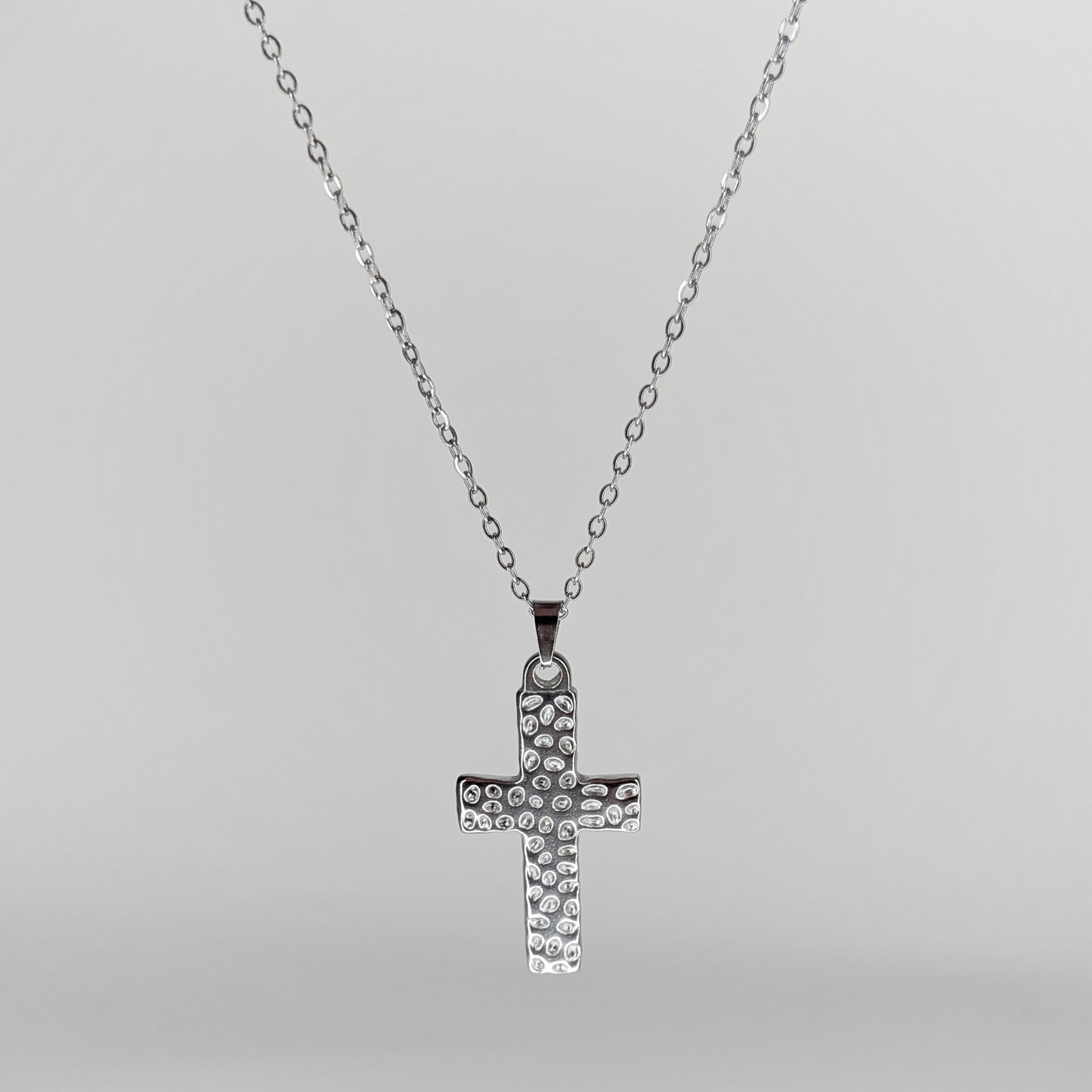 Lucila Silver Stainless Steel Cross Necklace (Collar)