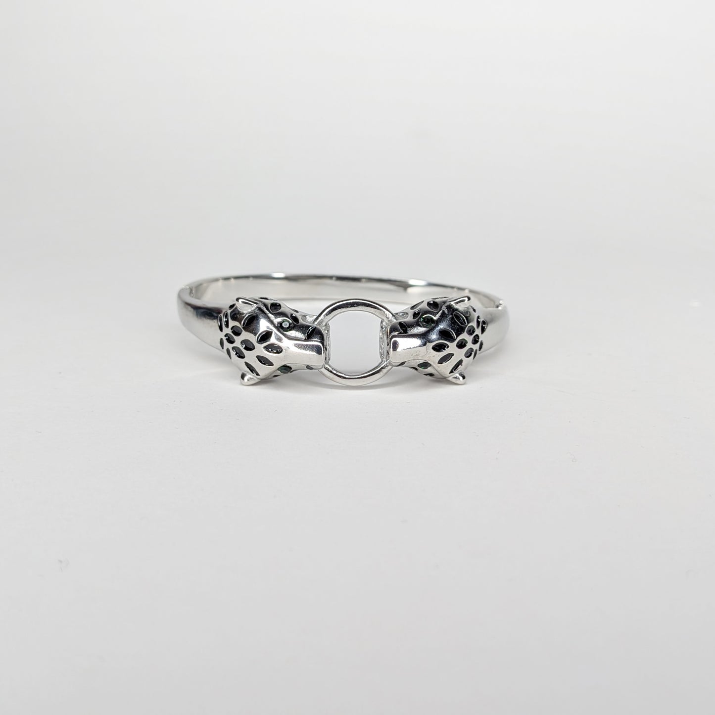 Mía Silver Stainless Steel Panther Bangle (Brazalete)