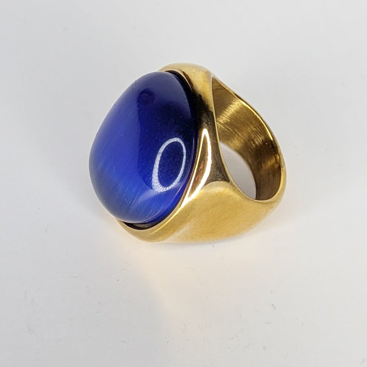 Natashhaa Blue Stainless Steel Statement Ring (Anillo)