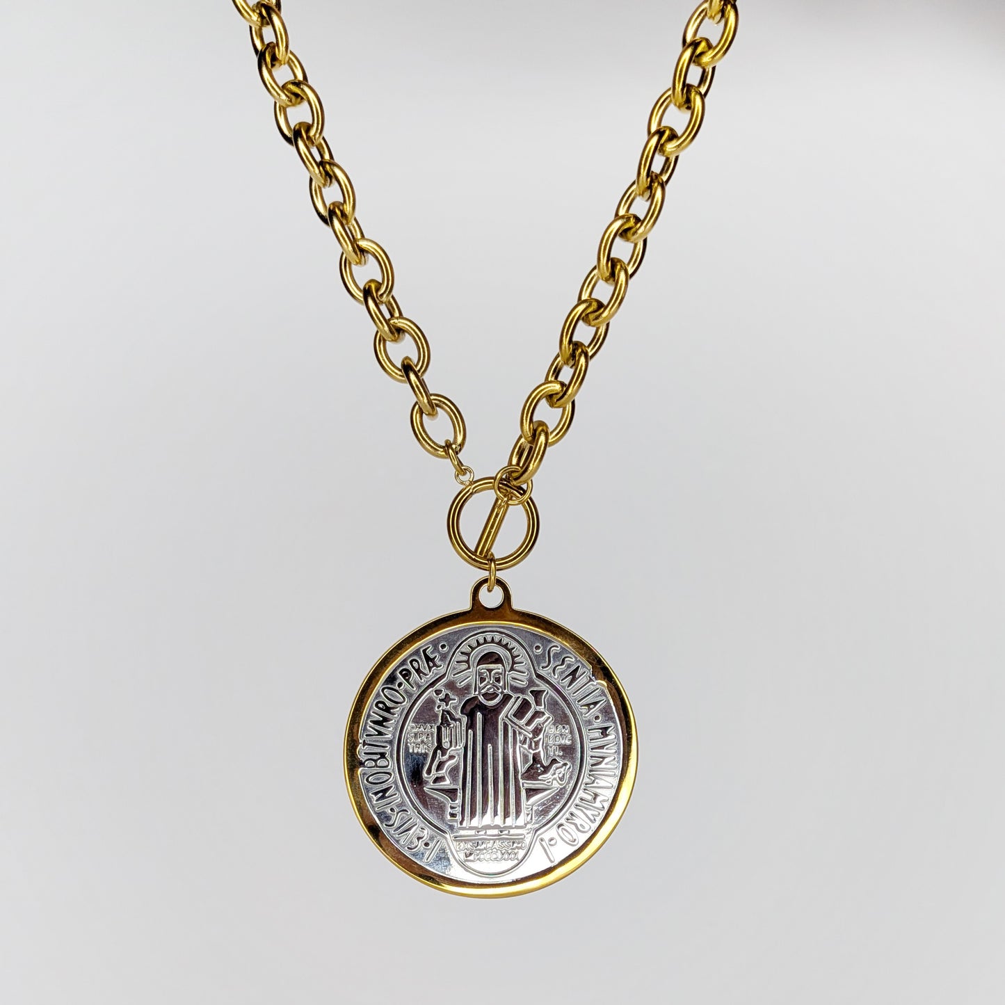 San Benito T-Bar Stainless Steel Necklace (Collar)