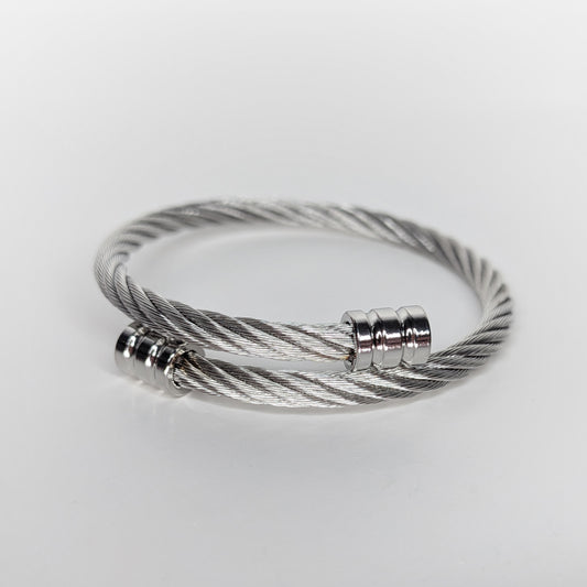 Sasha Silver Stainless Steel Cuff Bracelet (Pulsera)