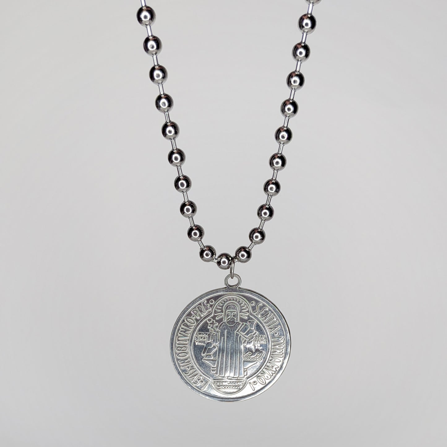 San Benito Large Medallion Stainless Steel Necklace (Collar)