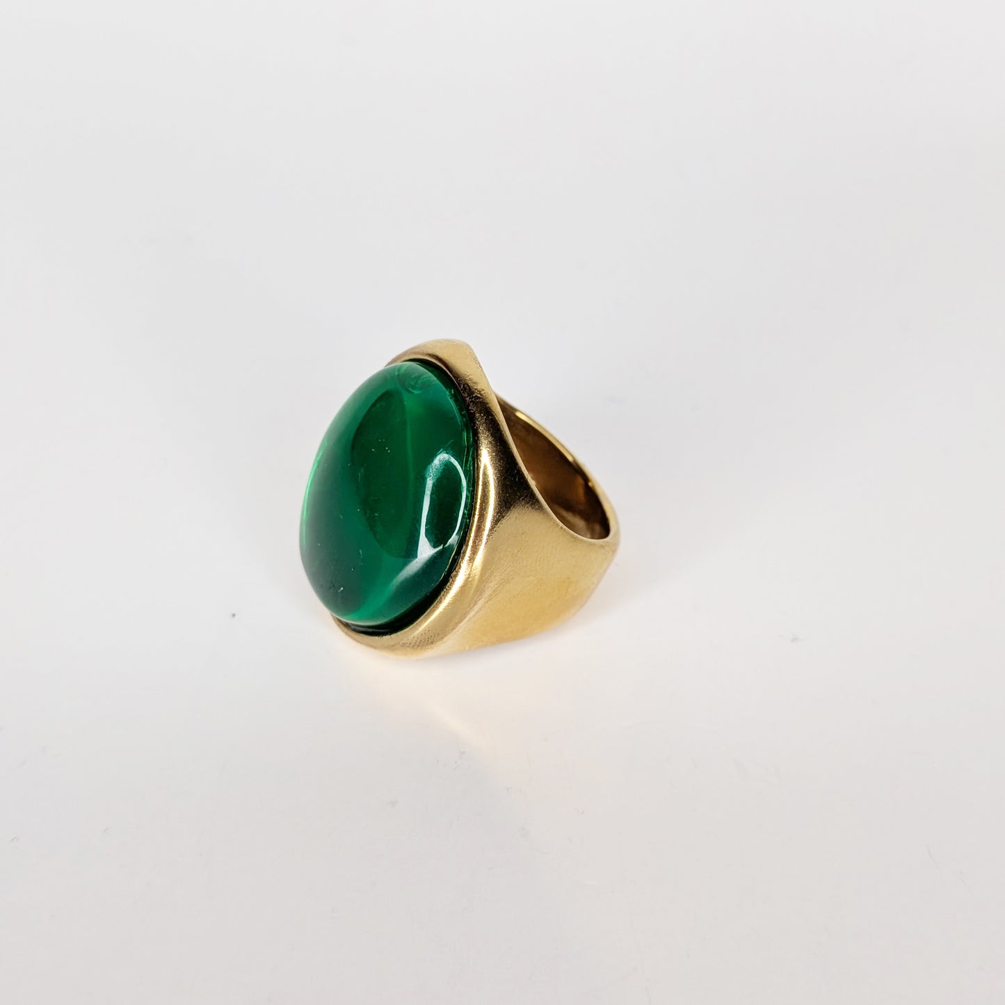 Natashhaa Green Stainless Steel Statement Ring (Anillo)